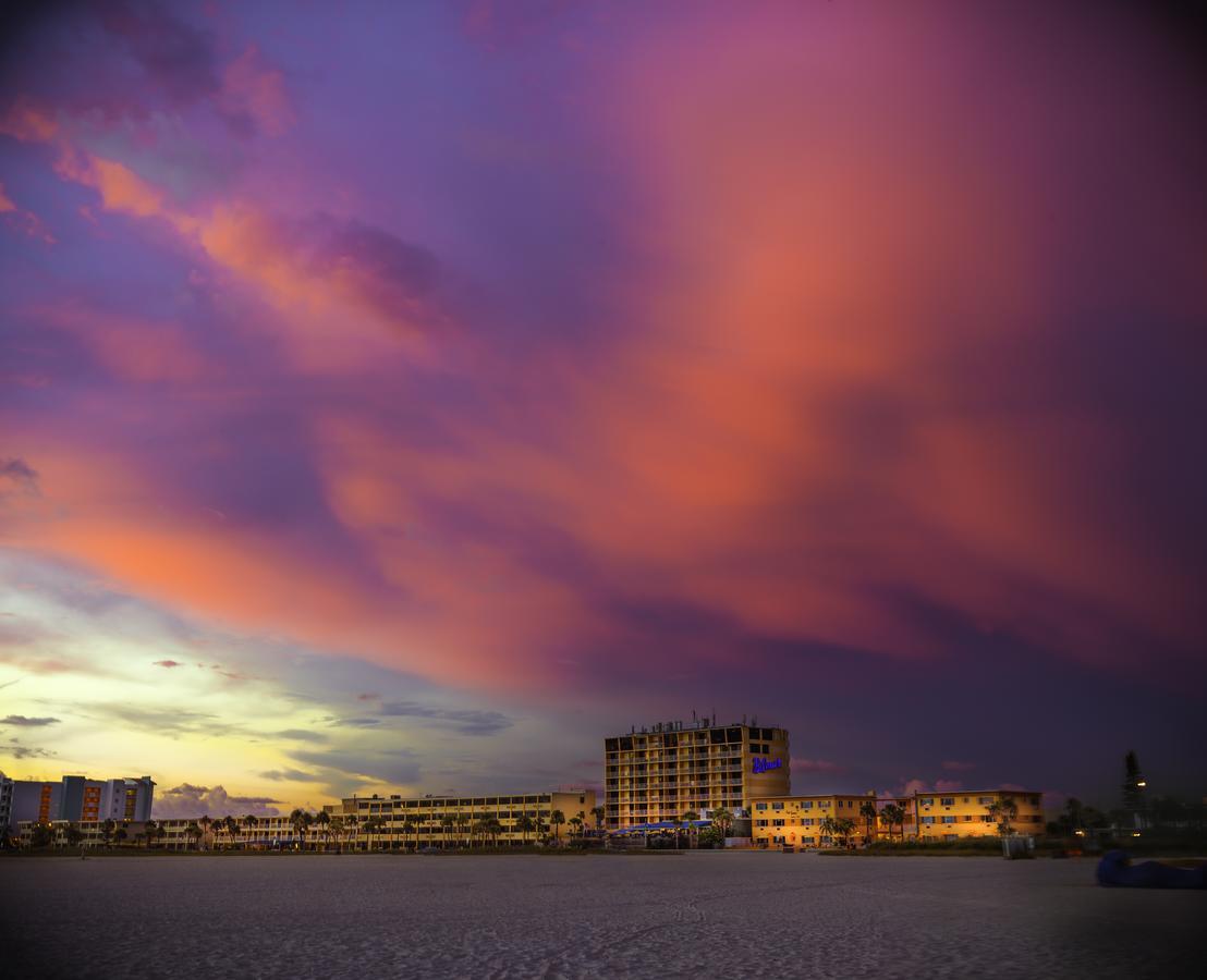 Page Terrace Beachfront Hotel St. Pete Beach Exterior foto